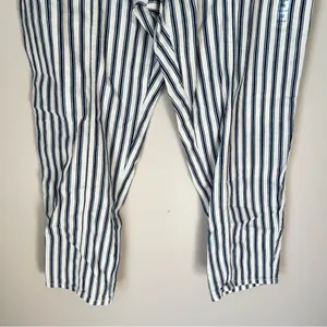American Eagle Women’s Striped High Rise Taper Fir Pants Size 12 New thumbnail 3