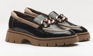 Softwaves Valene Black/Taupe patent leather loafers 38 NWOT thumbnail 1
