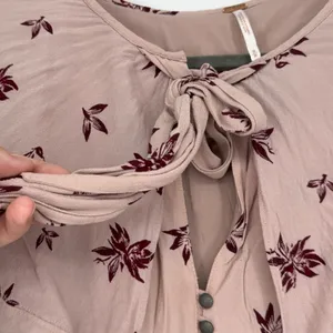 Free People‎ Womens Floral Capelet Romper Mauve Burgundy Size M Boho Romantic thumbnail 6