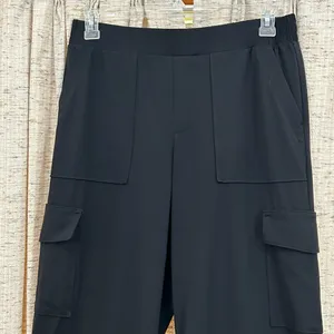 Lou & Grey Heavyweight Luvstretch Wide Leg Cargo Pants thumbnail 2