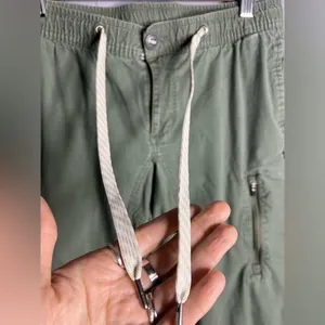 Vuori Mens Green Ripstop Pants Performance Outdoor Athleisure Slim Fit. Size Sml thumbnail 6
