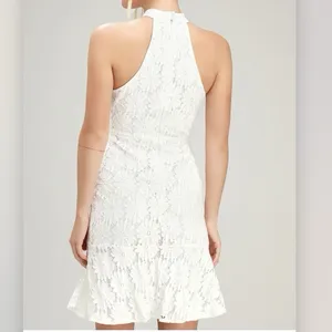 NWT Lulus Song of the Night‎ White Lace Trumpet Hem Halter Dress Size LARGE thumbnail 4