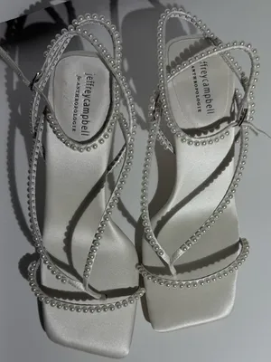 NWOT Free People Jeffrey Campbell White Pearl-Strap Kitten Heel Sandals thumbnail 6