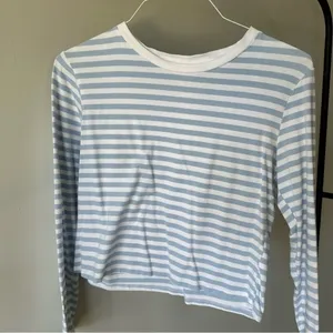H&M women’s stripped long sleeve tee size large thumbnail 9