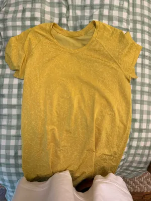 Lululemon Swiftly Tech Short Sleeve thumbnail 1
