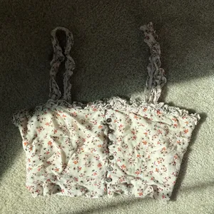 Dress Forum Floral Ruffle Tank Top - Cream and Red thumbnail 1