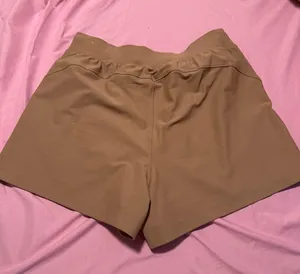 Old Navy Short thumbnail 3