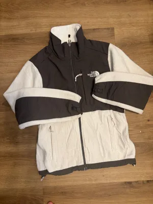 The North Face Jacket Women’s thumbnail 1