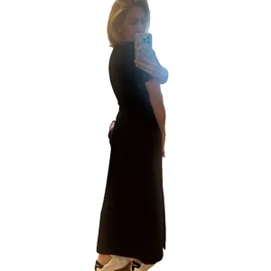 Black maxi dress with short sleeves. thumbnail 3
