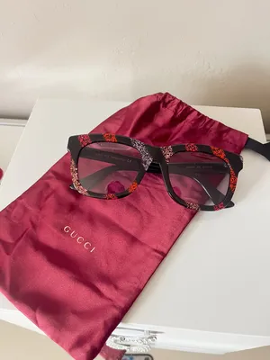 Gucci Sunglasses NEW thumbnail 2