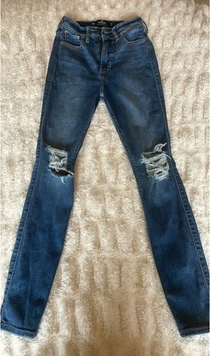 Hollister Jeans thumbnail 1