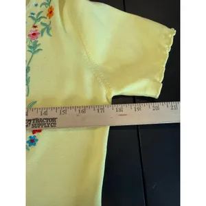 Joseph A XL (M/S) Sweater Top Yellow Floral Embroidered Short Sleeve V Neck thumbnail 5