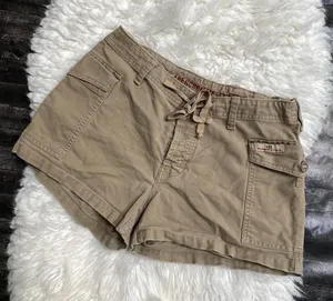 Abercrombie & Fitch Khaki Tan Cargo Low Rise Shorts 100% Cotton thumbnail 1