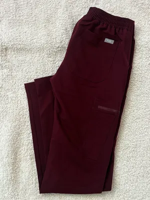 FIGS Yola High-Rise Slim Scrub Pant in burgandy size XXS NWOT thumbnail 4