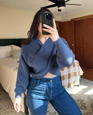 Cropped Sweater Blue thumbnail 1