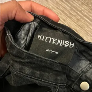Kittenish Delaney Black High-Rise Jeans with Button Detail thumbnail 2