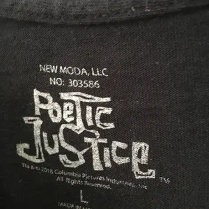 FINAL MARKDOWN Unisex New Moda Poetic Justice (Tupac Shakur) Tee (L) thumbnail 3