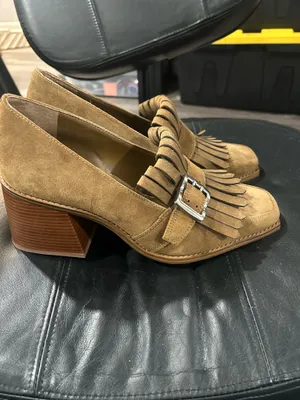 Vince Camuto Suede Fringe Tassle Shoes thumbnail 6