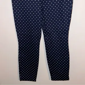 Old Navy women’s business casual stretchy Blue & White Polka Dot Pants size 8 🆕 thumbnail 13