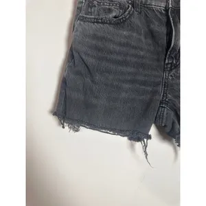 American Eagle‎ Strigid Mom Short Black Distressed Raw Hem Denim Shorts Size 00 thumbnail 3