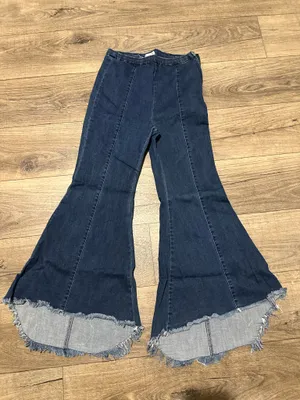 Flare Jeans thumbnail 1