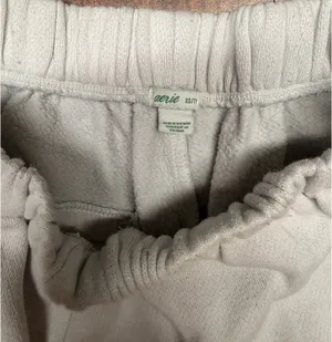Aerie white shorts  thumbnail 3