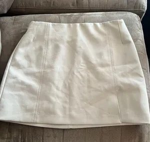 ZARA Tan Skirt size Medium. Only worn once - great condition! thumbnail 4