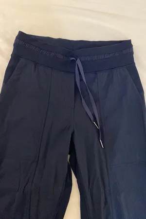 Lululemon Dance Studio Cropped Pants thumbnail 3