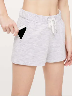🍋 LULULEMON On The Fly Shorts 2.5” Size 12 W7AT0S thumbnail 6