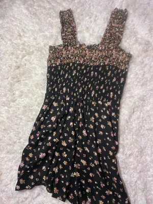 American Eagle Floral Romper thumbnail 1