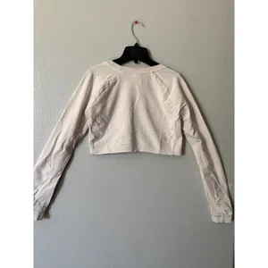 Gymshark cropped hoodie size medium sportswear sweater thumbnail 7