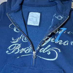 Aeropostale Womens Size Medium Zipped Hoodie Jacket Navy Blue Graphic Sweatshirt thumbnail 6