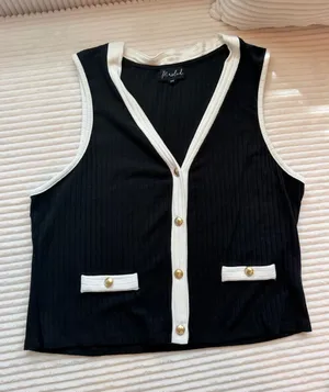 Marled Black Ivory Contrast Trim Gold Button Sweater Vest Medium thumbnail 1