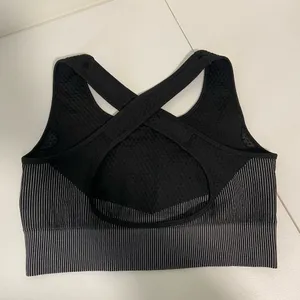 EUC‎ Women’s cross strap tricolor patterned unpadded sports bra XL thumbnail 2