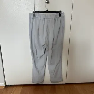 Aritzia Babaton Conan Cropped Pant thumbnail 6