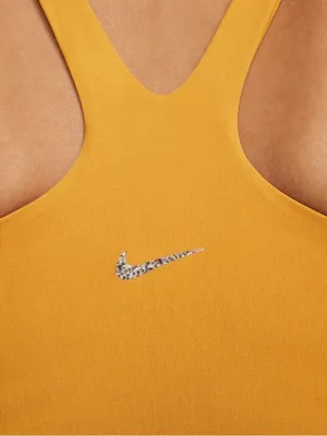 NIKE Mustard Tank Light Seamless Crop Athletic Top Womens Large NWOT thumbnail 2