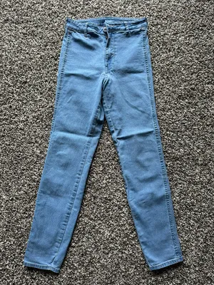 High Waisted Skinny Jeans thumbnail 1