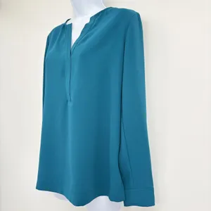 Trina Turk Blouse Women SM Teal Blue Split Neck Gold Button‎ Cuff Crepe Tunic thumbnail 4