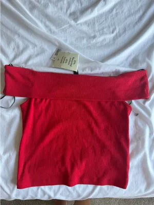 H&M red ribbed off the shoulder top nwt thumbnail 2