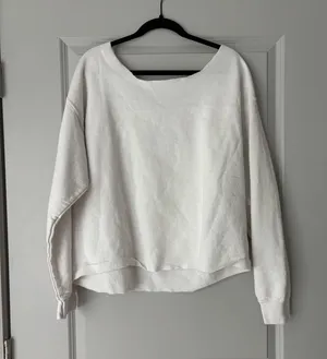 Off the shoulder Sweatshirt White Size XL thumbnail 2