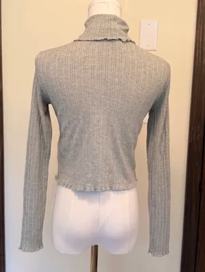 Madewell light green lettuce edge hem long sleeve turtleneck top thumbnail 6