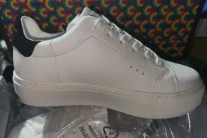 Kurt Geiger London Laney Leather Sneakers White Black Women’s Size 5 NWT thumbnail 1