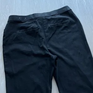 Chicos Pants Womens Size 1 Medium Black thumbnail 9