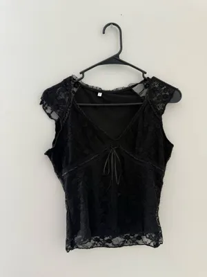Amazon Going Black Out Top Lace thumbnail 1