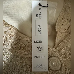 Vintage Modelia New‎ York Metallic Lace Embroidered Top – XXL Elegant Blouse thumbnail 5