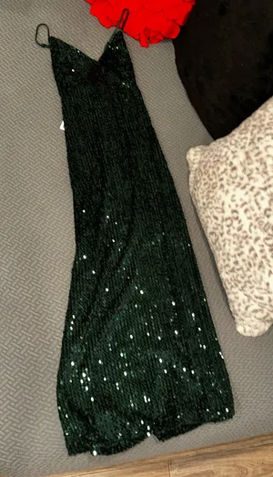 Studio 124 Green dress Size M thumbnail 1