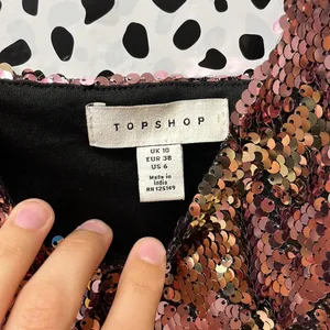 TopShop Pink Gold Flip Sequins V Neck Crop Cami Top 6 thumbnail 4