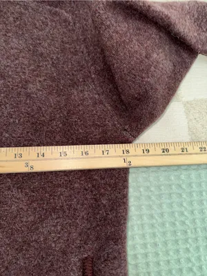 Patagonia Lowland Cardigan 100% Wool Full Zip Jacket Maroon Womens Size M thumbnail 2