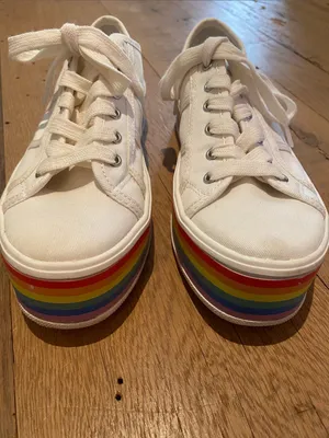 Gianni Bini Rainbow Canvas On Beat Platform Canvas Sneakers Lace Up Size 6 thumbnail 2