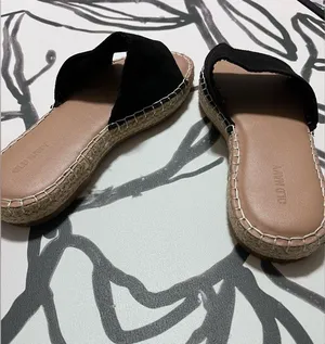 SUEDE SLIDES Black Slip On Sandals Shoes. Women’s Size 8. Worn Once! thumbnail 8